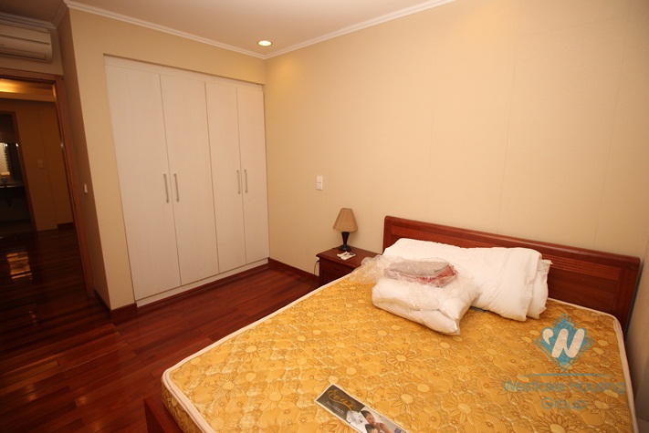 Good quality two bedrooms apartment for rent in Skycity, Dong Da district, Ha Noi
